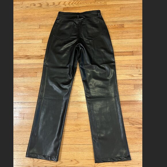 Abercrombie & Fitch Curve Love Vegan Leather 90s Straight Pant (Size 10, Black) - Picture 11 of 11
